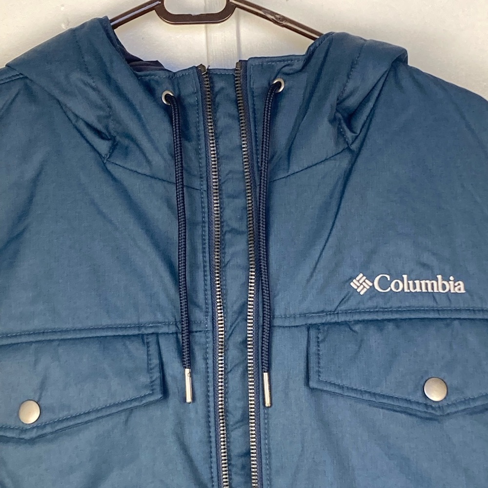 Columbia Jacket For Woman. - Picture 4 of 6